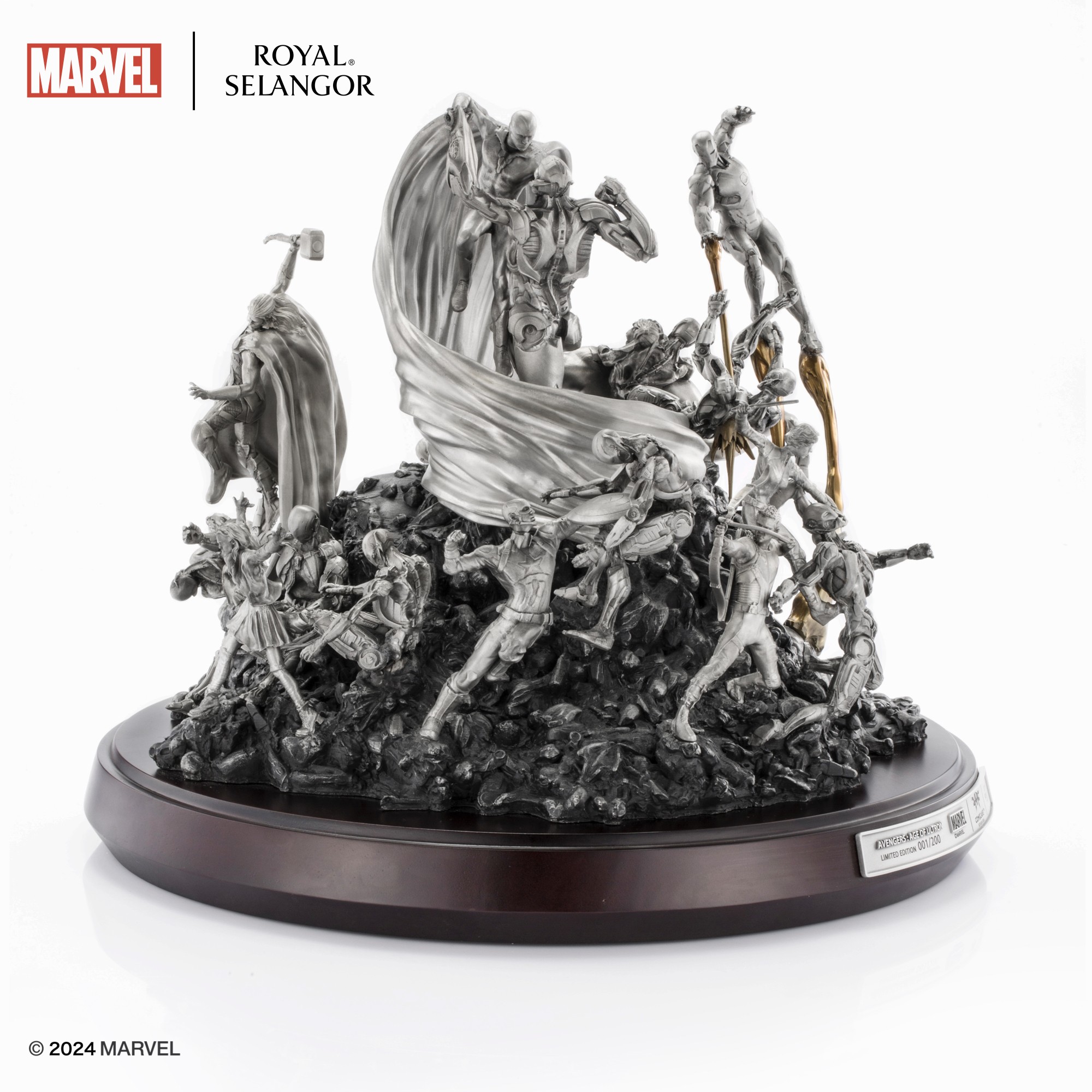 ジオラマ アベンジャーズ エイジ オブ ウルトロン リミテッドエディション (世界限定200体)